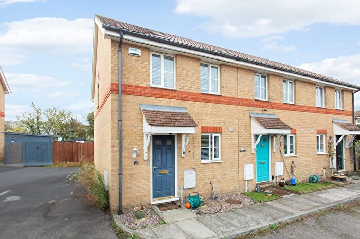 2 Bedroom End Terrace House For Sale In Columbine Close, Whitstable, Kent, CT5
