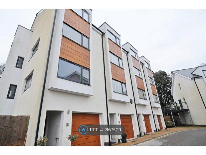 5 Bedroom Terraced House To Rent In Verden Close, Plymouth, PL3