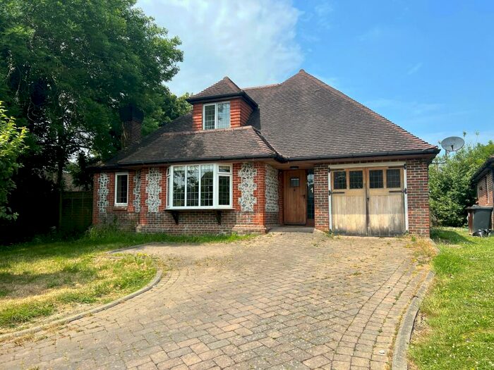 5 Bedroom Detached House To Rent In Ditchling Way, Hailsham, BN27