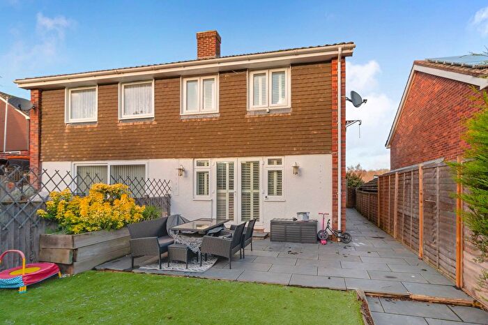 3 Bedroom Semi-detached House For Sale In Boundsway, Uckfield, TN22