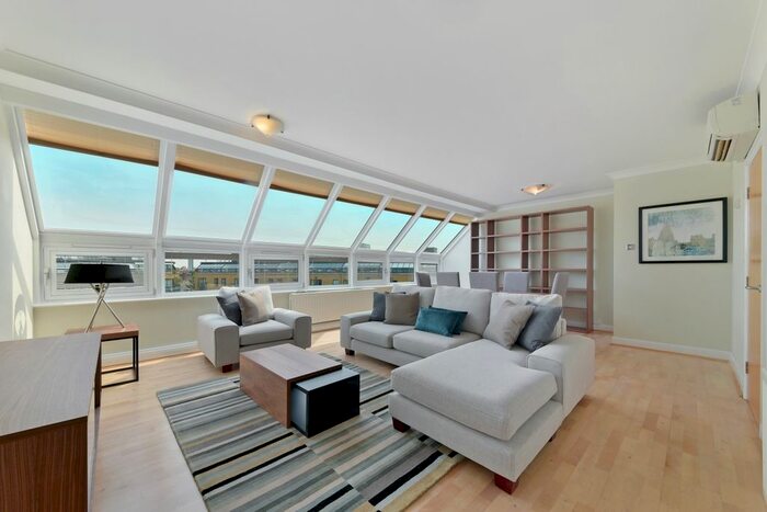 2 Bedroom Flat To Rent In Providence Square, Tower Bridge, London, SE1