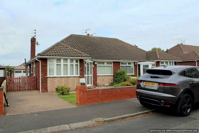 2 Bedroom Bungalow To Rent In Ryebank Avenue, Crewe, CW1