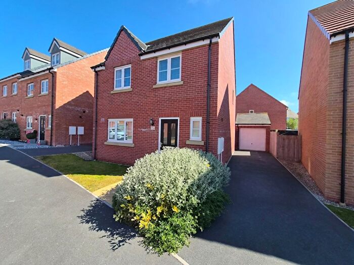 4 Bedroom Detached House For Sale In Tawny Drive, Eastfield, YO11