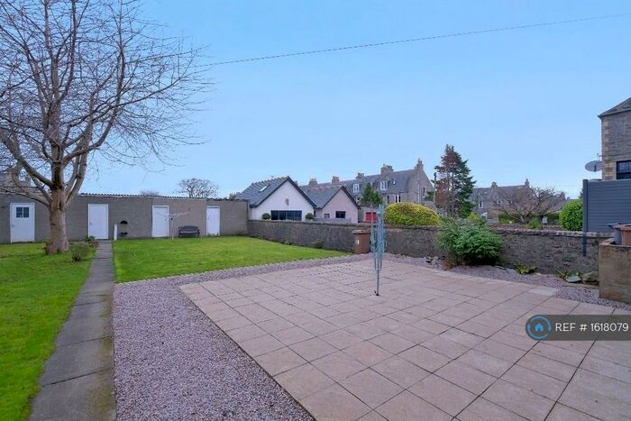 2 Bedroom Flat To Rent In Forest Avenue, Aberdeen, AB15