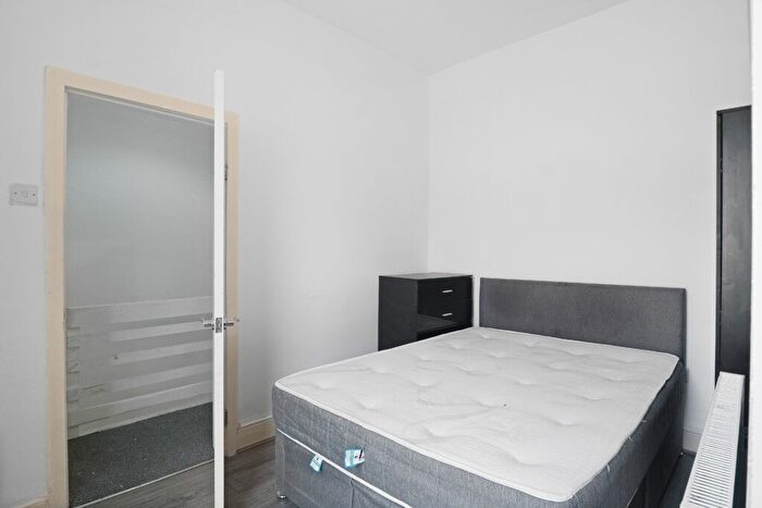4 Bedroom Terraced House To Rent In Shelley Street, Bootle, L20