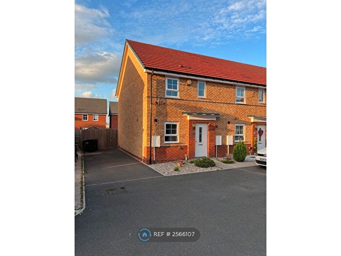 3 Bedroom End Of Terrace House To Rent In Chimney Way, Stoke Prior, Bromsgrove, B60