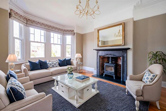 4 Bedroom Terraced House For Sale In Evesham Place, Stratford-Upon-Avon, CV37
