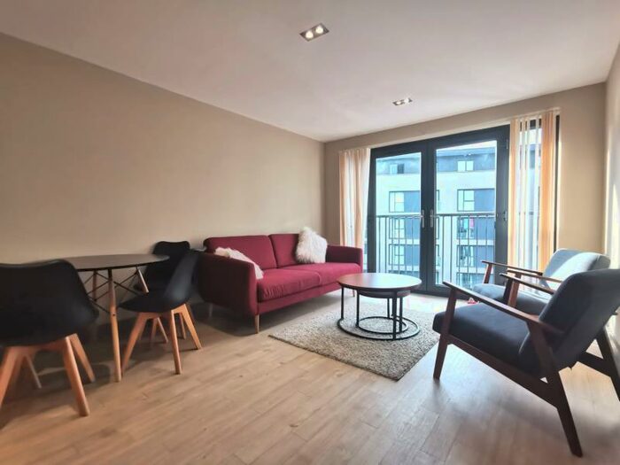 2 Bedroom Apartment To Rent In The Hub, Clive Passage, Birmingham, B4