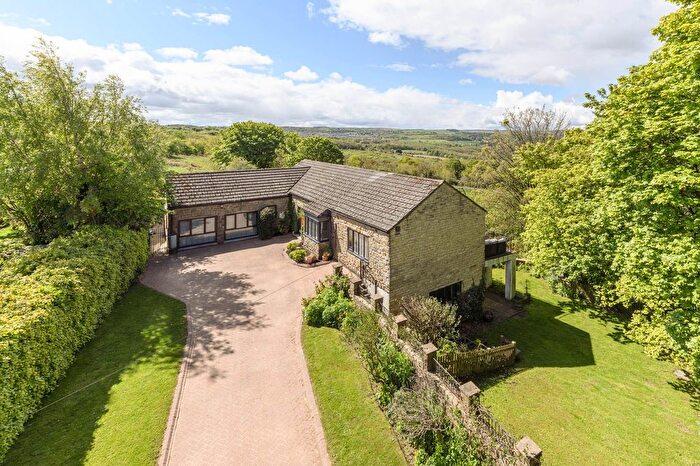 4 Bedroom Detached House To Rent In The Barn, Barley Mill Road, Bridgehill, County Durham, DH8