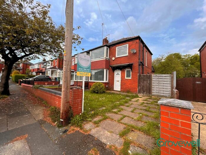 3 Bedroom Semi-Detached House To Rent In Rhiwlas Drive, Bury, BL9