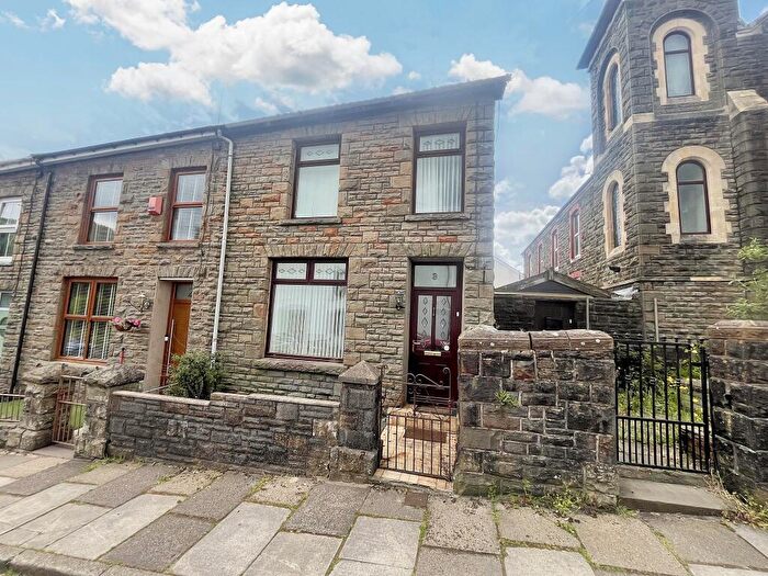 4 Bedroom End Of Terrace House For Sale In Glyn Street, Ynysybwl, Pontypridd, CF37