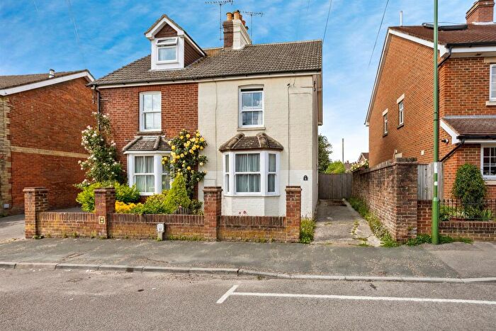 3 Bedroom Character Property For Sale In Nelson Road, Horsham, RH12