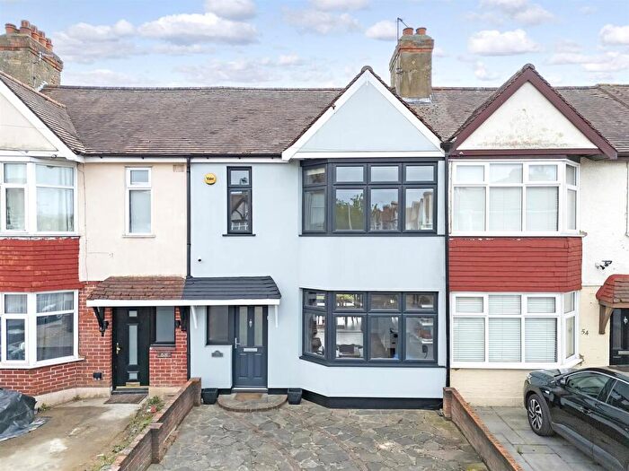3 Bedroom Terraced House For Sale In Trelawney Road, Hainault, IG6