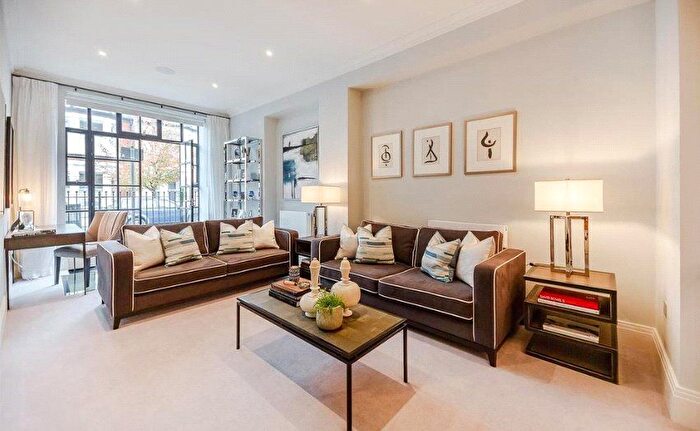 2 Bedroom Flat To Rent In Palace Wharf, Rainville Road, Fulham, London, W6