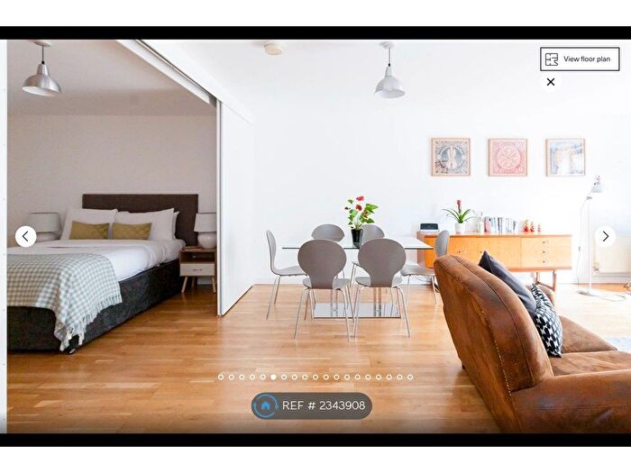 2 Bedroom Flat To Rent In Batemans Row, London, EC2A