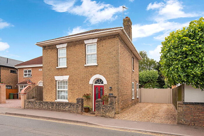 4 Bedroom Detached House For Sale In High Street, Doddington, Cambridgeshire Sat Nav, PE15