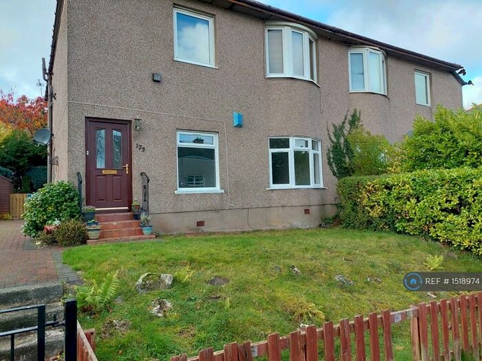 3 Bedroom Flat To Rent In Tweedsmuir Road, Glasgow, G52