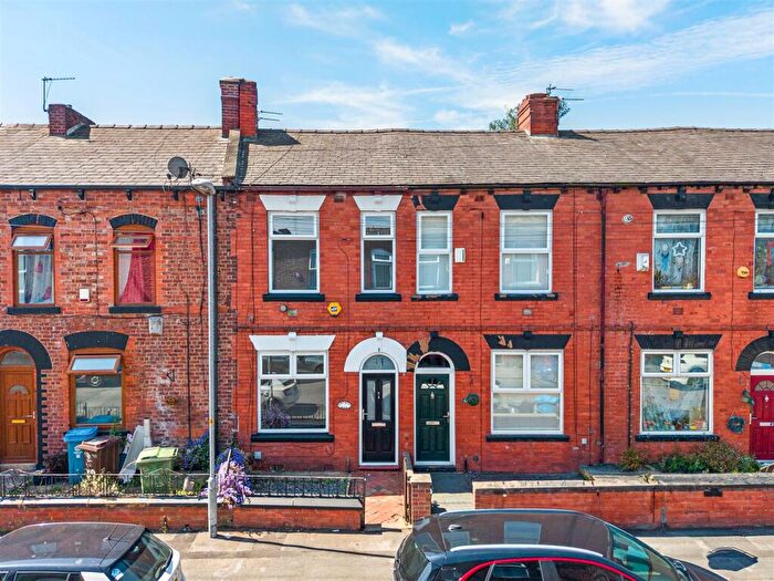 2 Bedroom Terraced House For Sale In Co-Operation Street, Failsworth, Manchester, M35