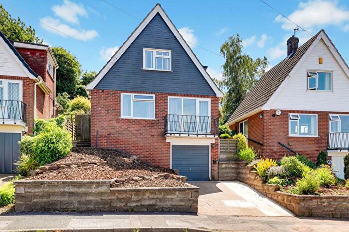 3 Bedroom Detached House For Sale In Sunninghill Rise, Arnold, NG5