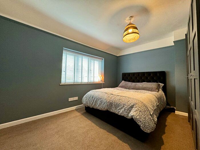 3 Bedroom Terraced House For Sale In Montacute Road, Tintinhull, Yeovil, Somerset, BA22