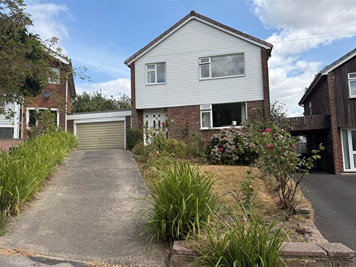 3 Bedroom Property For Sale In Cherry Tree Avenue, Belper, DE56