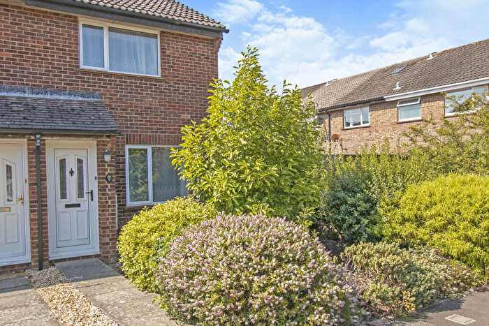 2 Bedroom Semi Detached House To Rent In Godshill Close, BH8