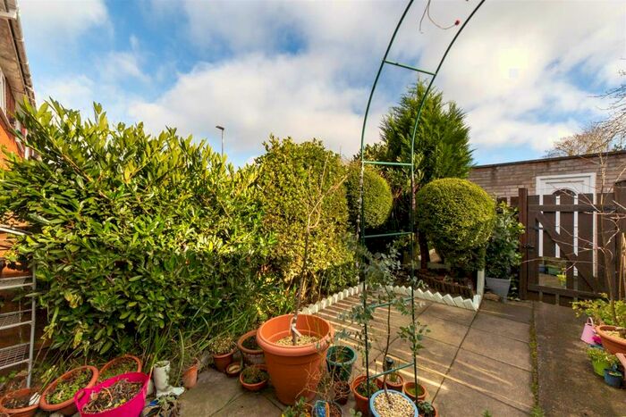 2 Bedroom Terraced House For Sale In Chichester Close, Kingston Park, Newcastle Upon Tyne, NE3