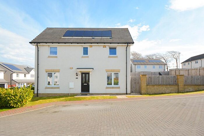 3 Bedroom Semi-Detached House For Sale In Croft Park Crescent, Whitburn, West Lothian, EH47