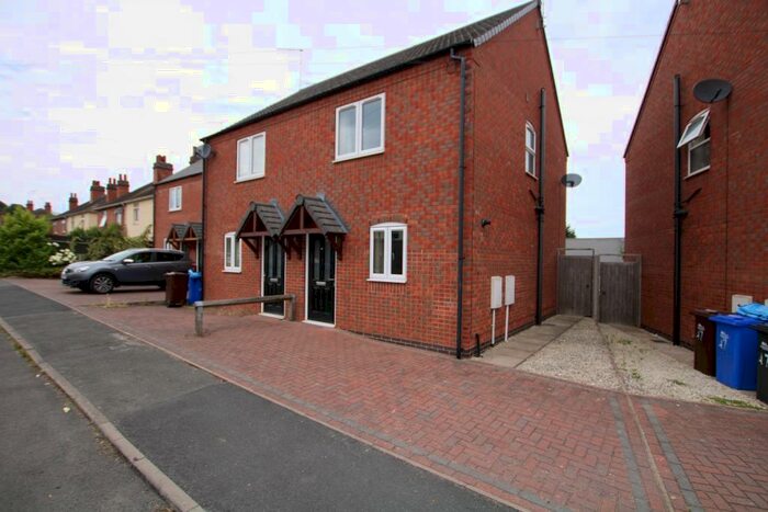 2 Bedroom Semi-Detached House To Rent In Bladon Street, Burton-On-Trent, DE15