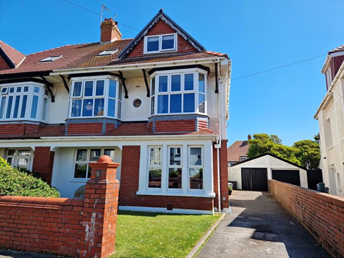 6 Bedroom Semi-Detached House For Sale In Lougher Gardens, Porthcawl, CF36