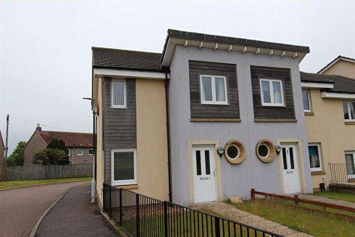 3 Bedroom End Of Terrace House To Rent In Allan Crescent, Dunfermline, KY11