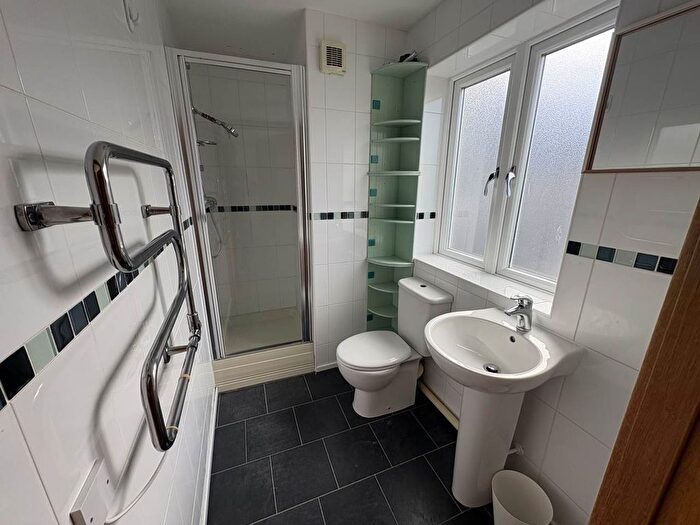 2 Bedroom Flat To Rent In Bradley House, St Stephens Avenue, Bristol, BS1