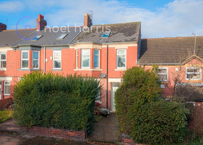 2 Bedroom Flat For Sale In Rothbury Terrace, Heaton, NE6
