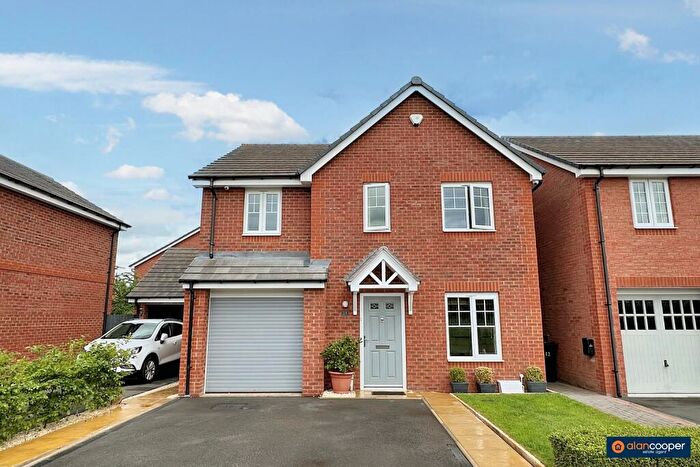 4 Bedroom Detached House For Sale In Shearing Crescent, Weddington, Nuneaton, CV10