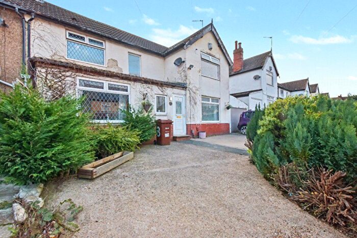 3 Bedroom Semi Detached House For Sale In Halliday Grove, Leeds, West Yorkshire, LS12