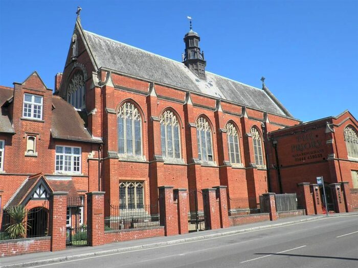 1 Bedroom Flat To Rent In Syresham Gardens, Haywards Heath, RH16