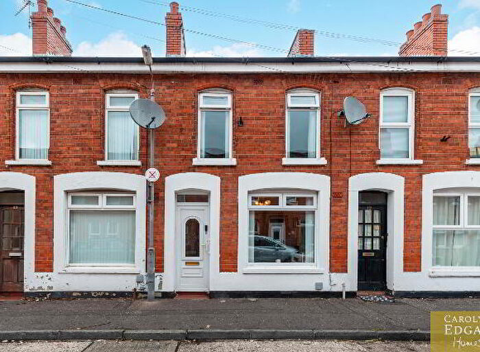 2 Bedroom Mid Terraced House For Sale In Carrington Street, Belfast, BT6