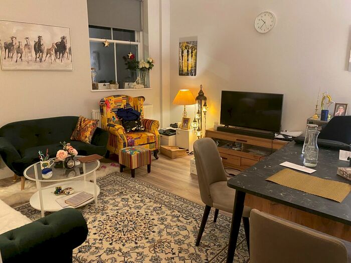 1 Bedroom Flat To Rent In Tapster Street, High Barnet, Barnet, EN5