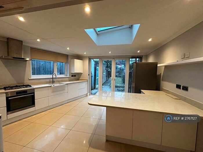 4 Bedroom Semi-Detached House To Rent In Oakhampton Road, London, NW7