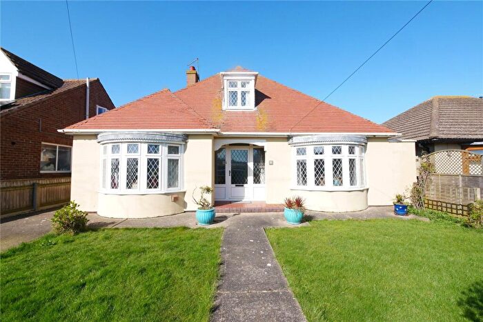 3 Bedroom Bungalow For Sale In Hillside Avenue, Sutton-on-Sea, Mablethorpe, Lincolnshire, LN12
