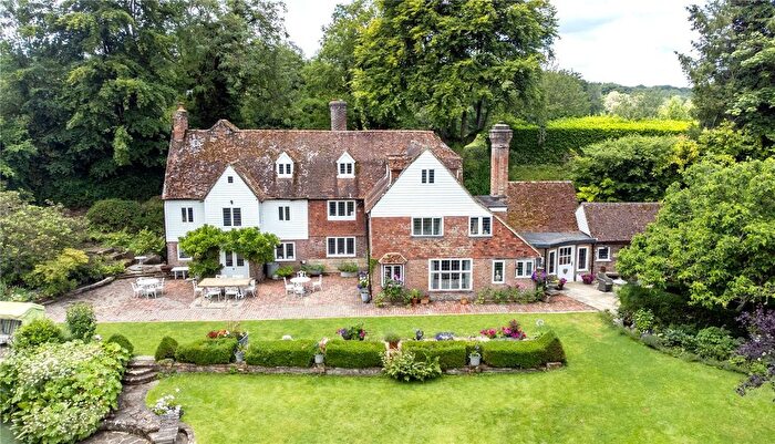 5 Bedroom Detached House To Rent In Furnace Lane, Cowden, Edenbridge, Kent, TN8