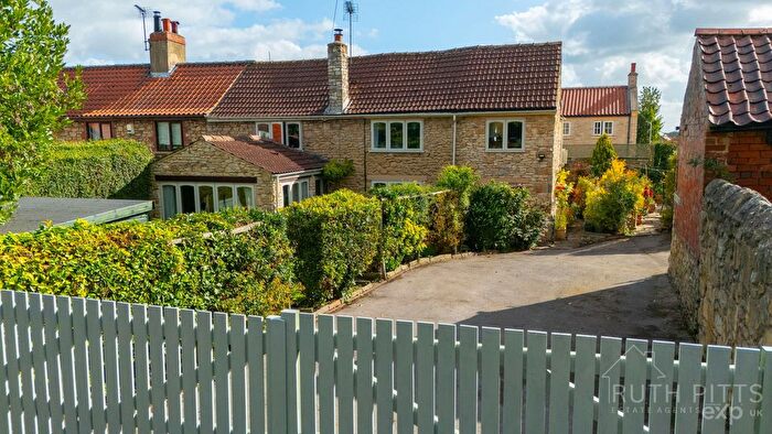 4 Bedroom Semi-Detached House For Sale In Main Street, Kirk Smeaton, WF8