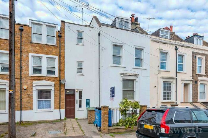 2 Bedroom Flat To Rent In Alpha Road, London, SE14