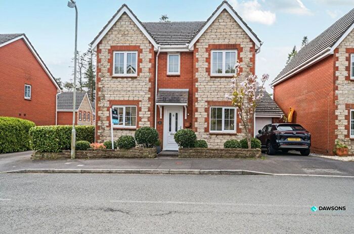 4 Bedroom Detached House For Sale In Ffordd Ger Y Llyn, Penllergaer, Swansea, SA4