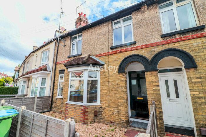 4 Bedroom Terraced House To Rent In Arnold Road, Southampton, SO17