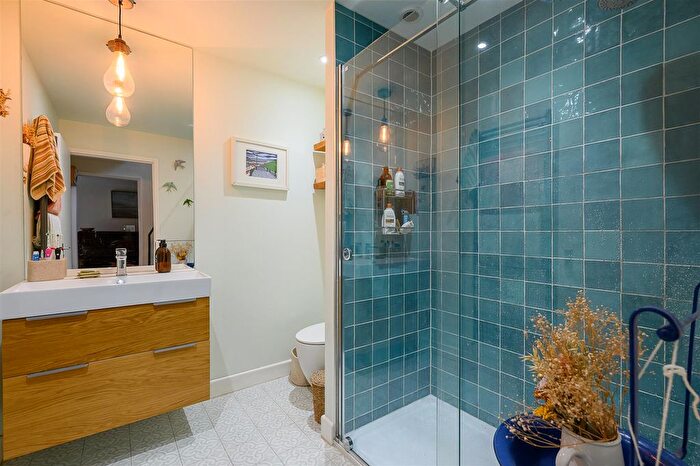 2 Bedroom Semi-detached Bungalow For Sale In Alder Way, New Earswick, York, YO32
