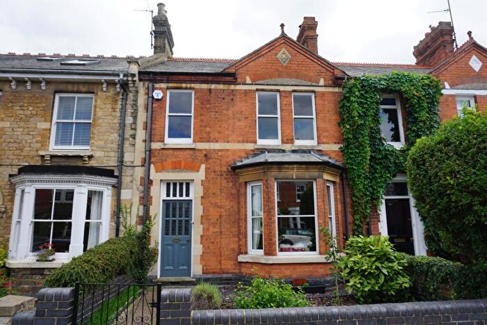 3 Bedroom Terraced House To Rent In Midland Road, Olney, MK46