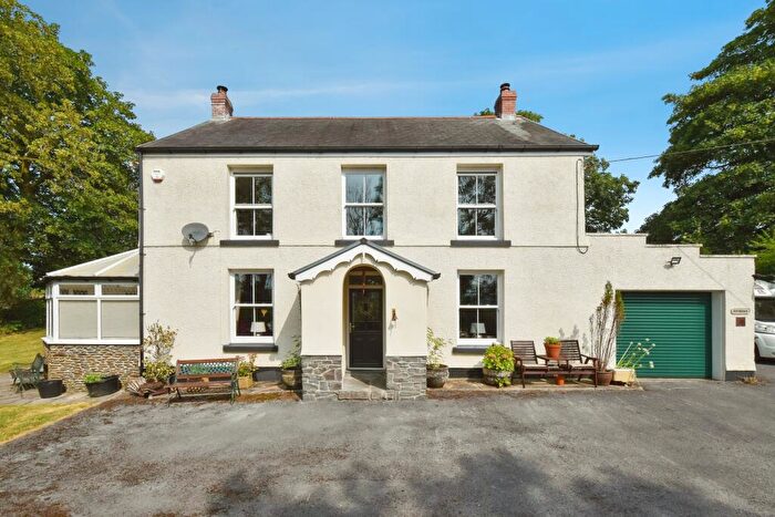 4 Bedroom Detached House For Sale In Cilfrew, Neath, SA10