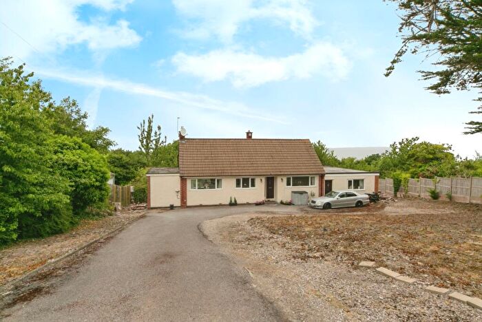 3 Bedroom Bungalow For Sale In Pen Y Bryn Road, Colwyn Bay, Conwy, LL29
