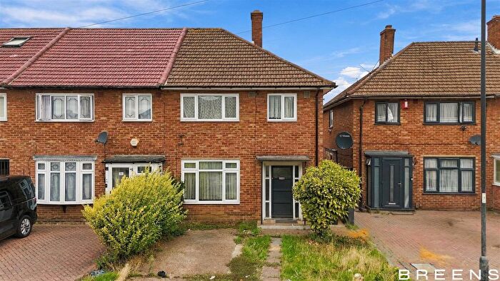 3 Bedroom End Terrace House For Sale In Bursland Road, Enfield, EN3